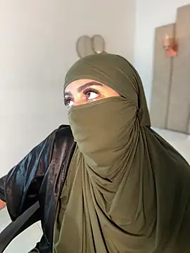 rashaaa_ (F young) - Show Pussy + Control Domi