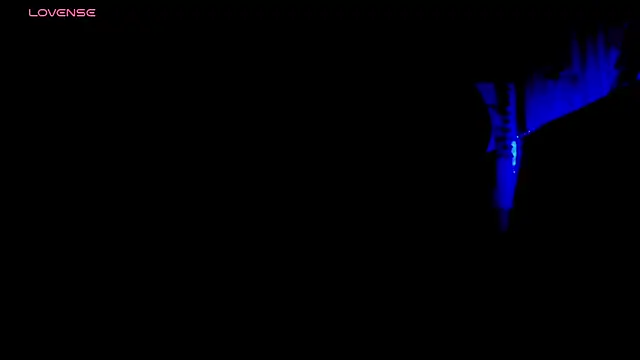 nauthyvalentina live sex cam