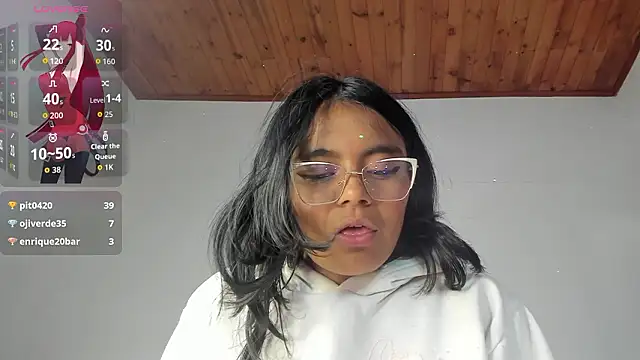 luna_velveth (F teen) - vaginal penetration