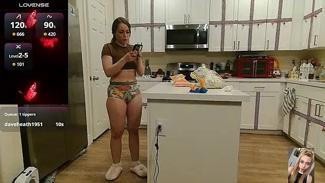 Preview of blondiewithanass