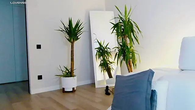 Miss_Magic_Eyes_ live cam