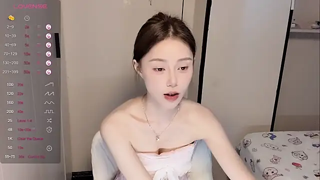 美女yuyu-33在线直播