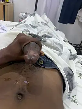 sweetmdk Live Webcam on Stripchat