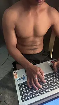 DarkMuscleBoyX live sex cam