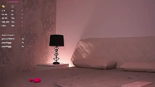 _Your_fenka_ Live Webcam on Stripchat