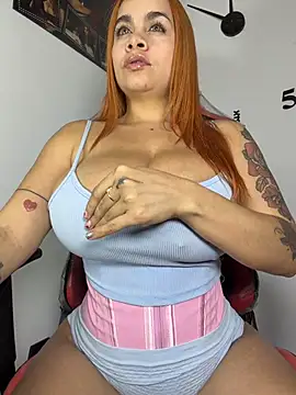 Webcam Model (miapichxs) is live