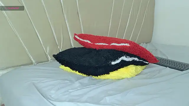 aly_n_sebas (Ask my age) - cum in  face