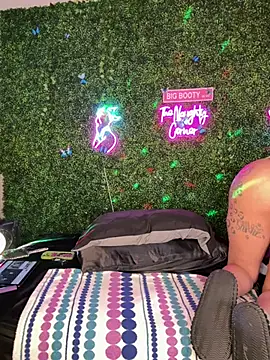 renathickass (F milf) - BLASIAN BADDIE PVT/EXC SLUT ME OUT