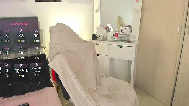 hollyprincess_2 live cam