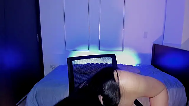 meganwhite3 - MeganWhite3's free webcam - UK Sex Cams