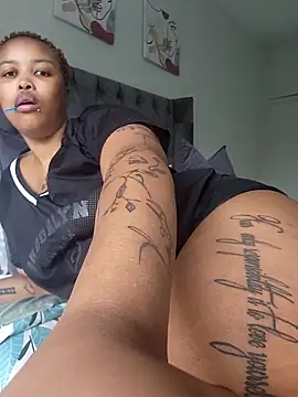 Drippincaty live cam