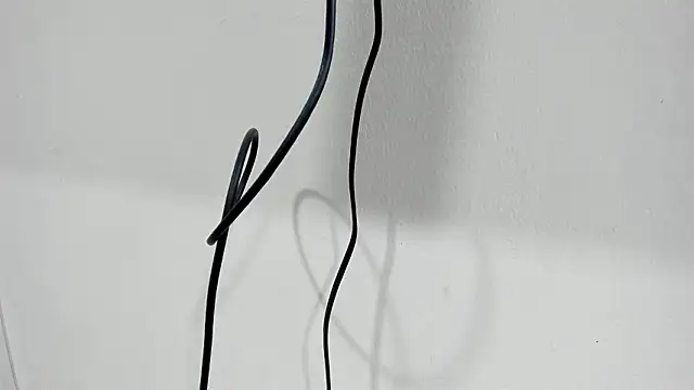 valery_slim18 live cam