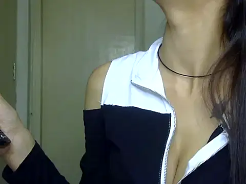 your__ally - YOUR__ALLY's free webcam - UK Sex Cams