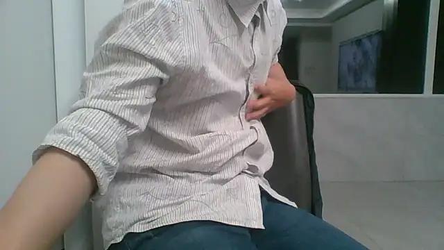 nole_china7 (Ask my age) - talk / fun / cum