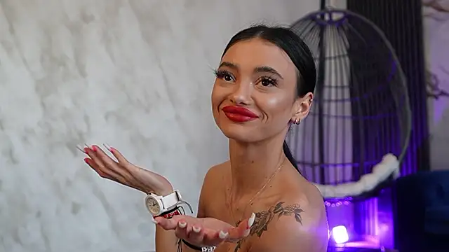 RachelRavee live cam