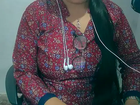 Cute_Aliyaa live cam