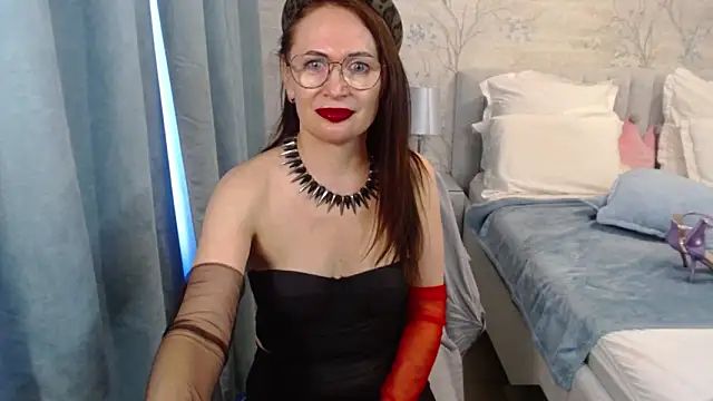 MarinaOnebest live cam