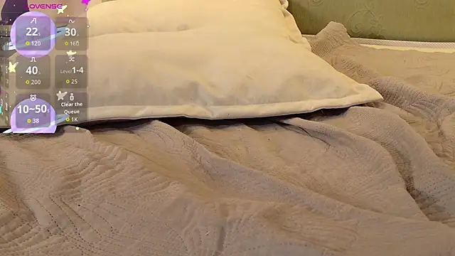 MilkMeSoftly live cam