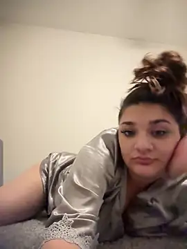 treasurebabii live cam