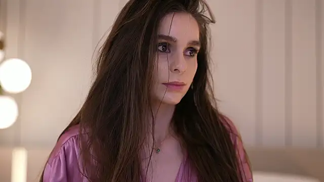 DoviaClaire live sex cam