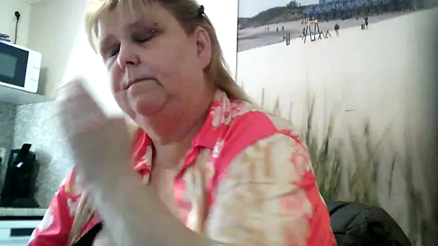 sylviastar46 - Sylviastar46's free webcam - UK Sex Cams