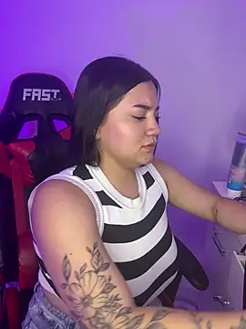 Webcam Model (abby_gonzales) is live