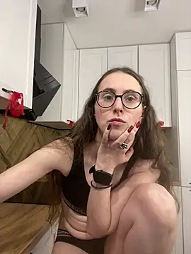 martiniiselenna - MartiniiSelenna's free webcam - UK Sex Cams