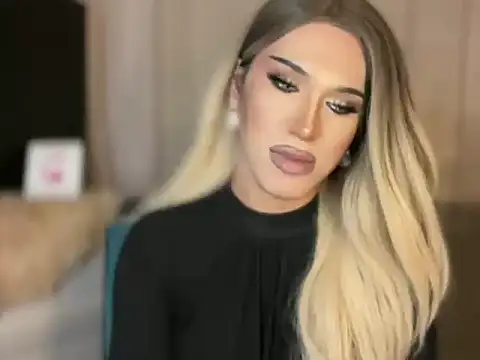 ts_glamxx - Ts_glamxx's free webcam - UK Sex Cams