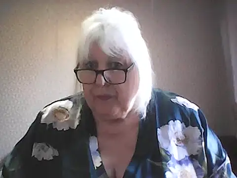 alexia64231 - Alexia64231's free webcam - UK Sex Cams