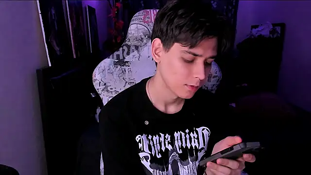 Foxicfu live sex cam