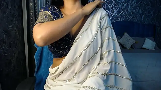 lanarose7 (F milf) - full body oil & shower show