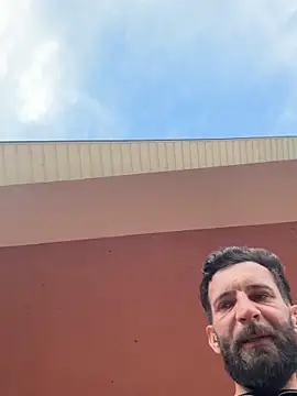 michel_huge (Ask my age) - Make me naked outside