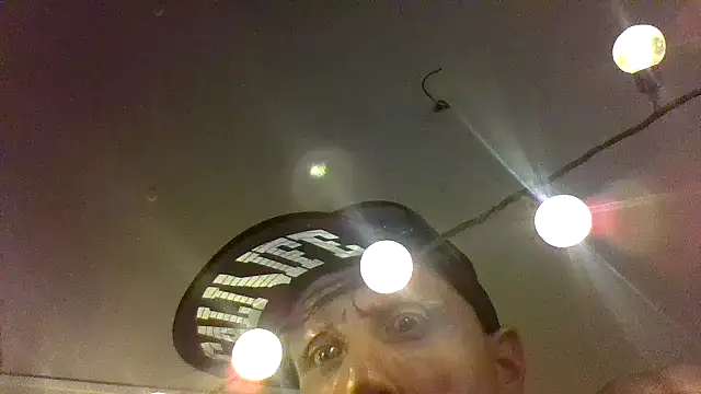 14randycandy88 (Ask my age) - Money to party