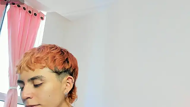 maiky_cooper01 (G twink) - blowjob with a lot of saliba