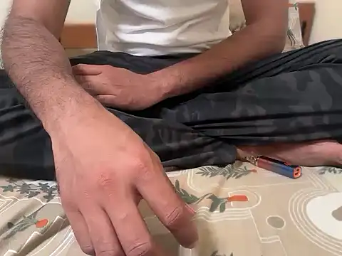 indianslavesubmissive (M young) - CUM in mouth