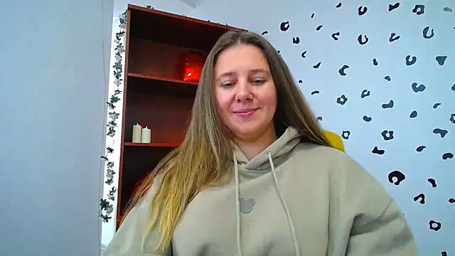 nionelly (F milf) - Make my day better !!!