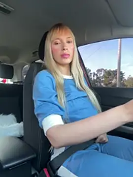 camilabarbietoscano (F young) - Flash Tits