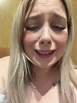 cherryauroraa (G young) - FUCK PUSSY BIG DILDO IN PUBLIC