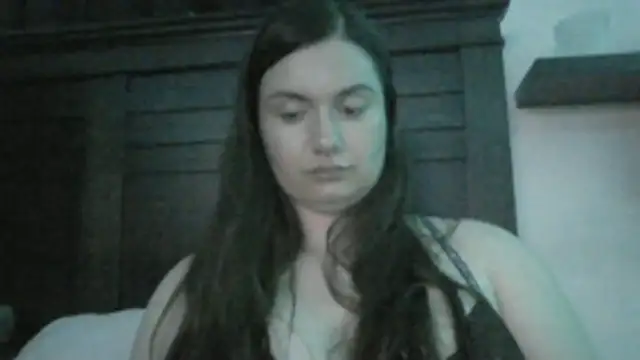 NaughtyCouple143 live cam