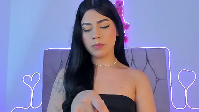 Ashley_piinkk_ Live Webcam on Stripchat