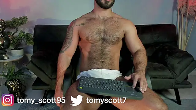 tomy_scott (M young) - cum show