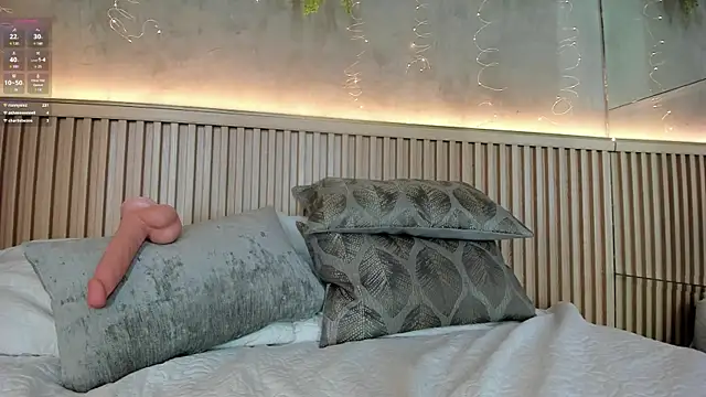 lana_lann - Lana_Lann's free webcam - UK Sex Cams