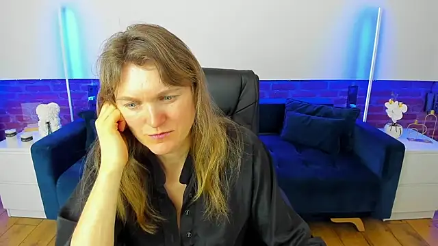 Anabell_xxx's Stripchat show and profile