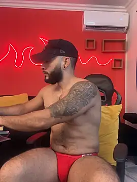 mike_savage3 - Mike_savage3's free webcam - UK Sex Cams