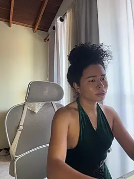 GabriSaenz live sex cam