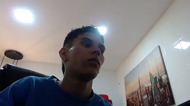 paul_x18 - Paul_x18's free webcam - UK Sex Cams