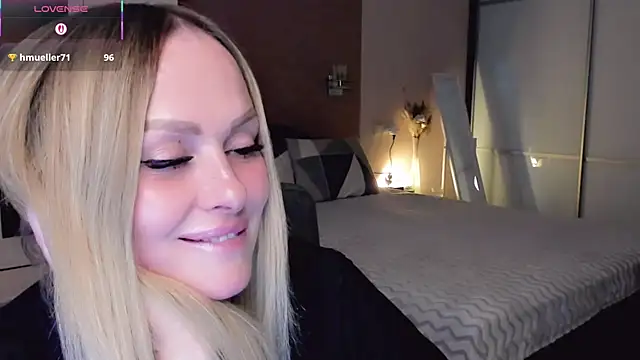 libby_nora - Libby_Nora's free webcam - UK Sex Cams