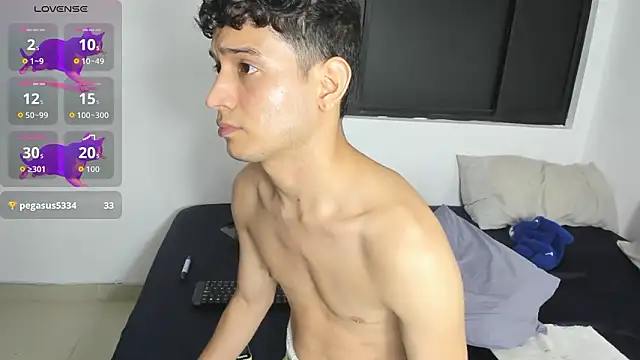 Benjamin_Buster live cam