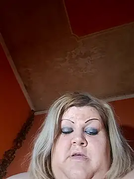 ducicsajsziii (F milf) - Naked. Vibration my pussy.enjoyment.squi