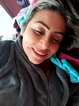 maynor_1998 (F milf) - come on guys fuck my big ass 🍑💦👅